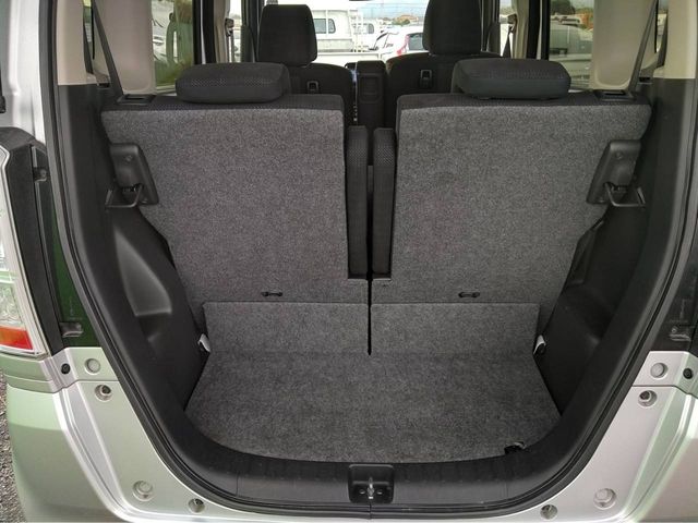 Honda N BOX 2016-04 190504-8