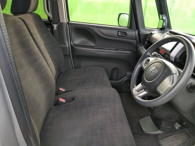 Honda N BOX 2016-04 190504-6