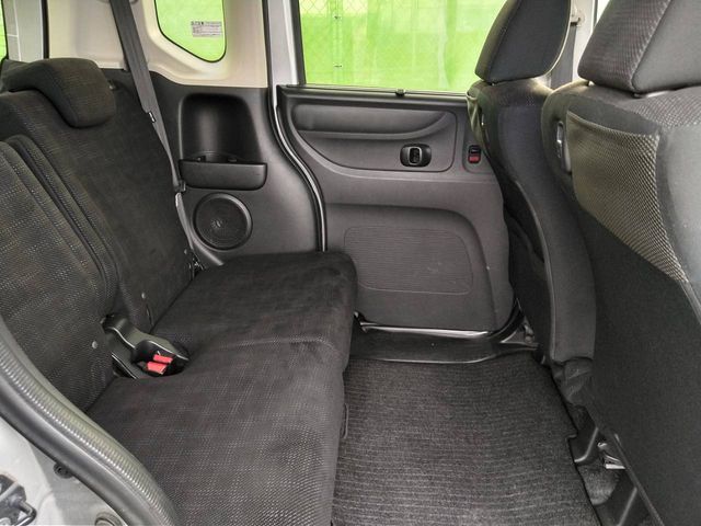 Honda N BOX 2016-04 190504-7