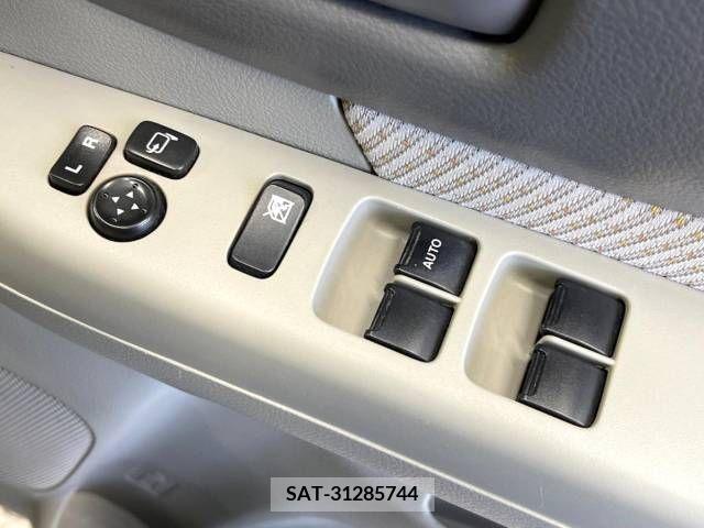 Suzuki SPACIA 2014-03 250381-4