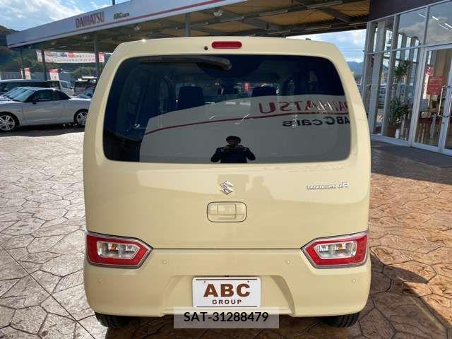 Suzuki WAGON R 2022-05 220044-17