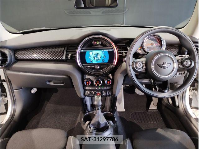Bmw MINI 2018-12 319827-1