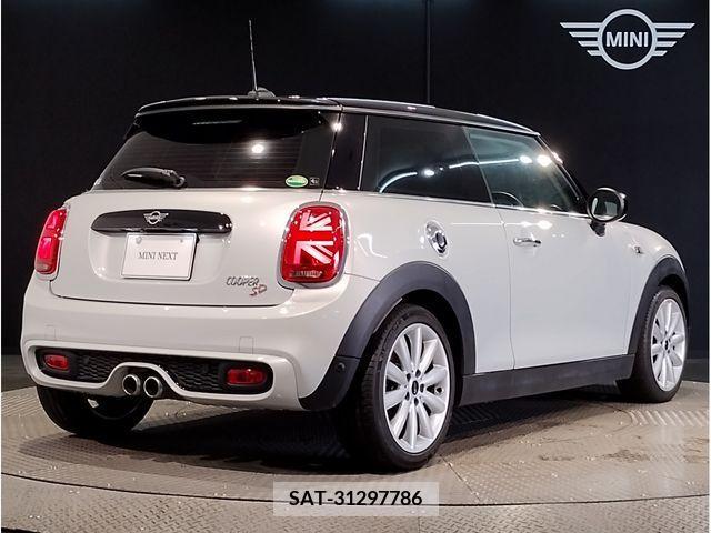 Bmw MINI 2018-12 319827-2