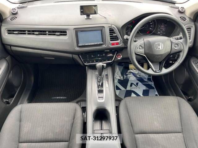 Honda VEZEL 2014-08 369911-1