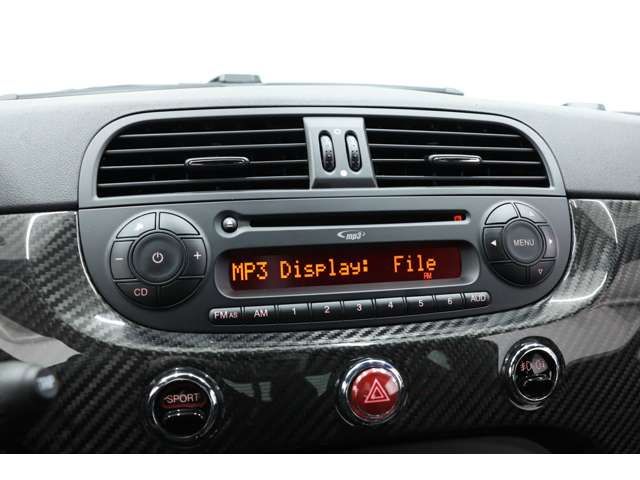 Abarth 695 2012-10 191377-10