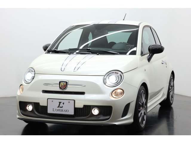 Abarth 695 2012-10 191377-14