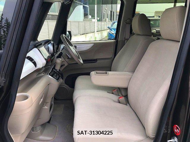 Honda N BOX 2016-10 306822-12
