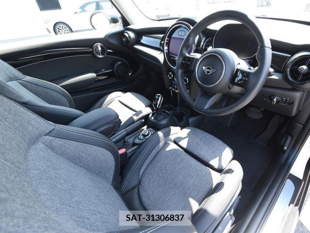 Bmw MINI 2022-10 231500-1