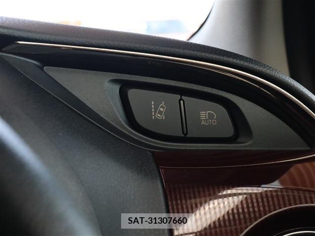 Toyota VITZ 2017-04 240276-8