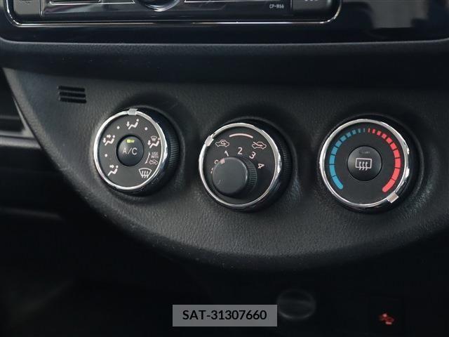 Toyota VITZ 2017-04 240276-3