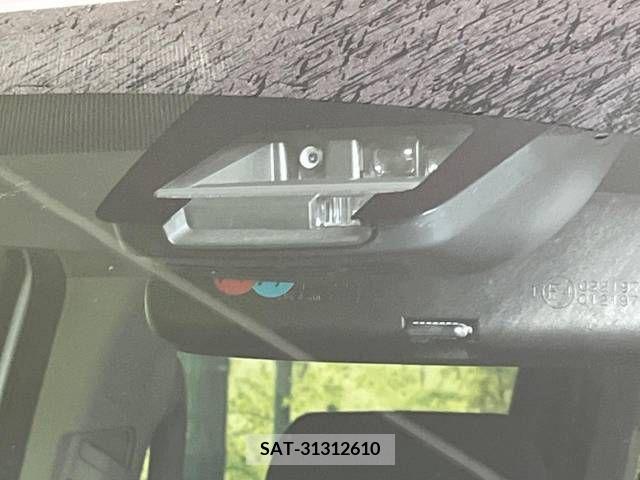 Toyota VOXY 2016-08 349600-5