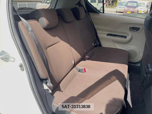 Toyota AQUA 2013-07 351865-10
