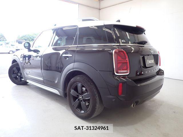 Bmw MINI 2021-06 392254-2
