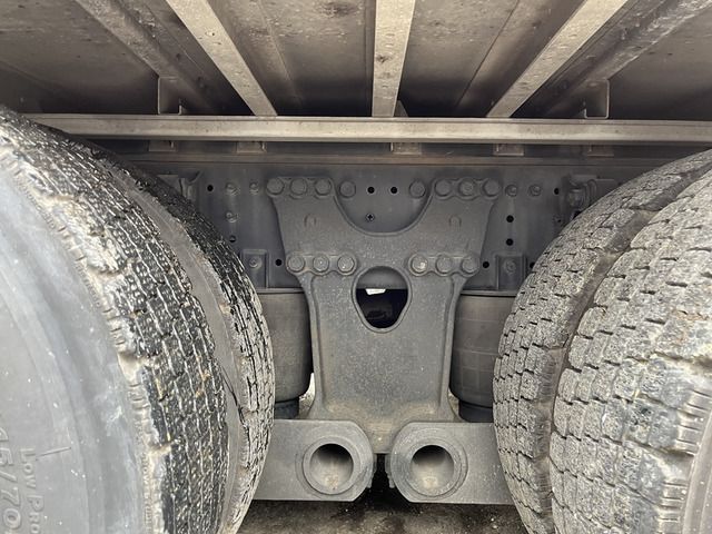 Hino PROFIA 2019-03 8728-18