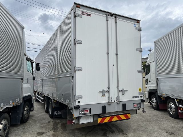 Hino PROFIA 2019-03 8728-5