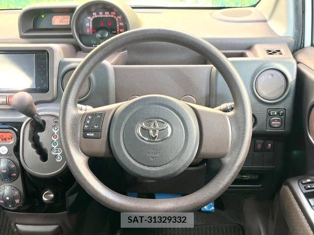 Toyota PORTE 2012-10 251177-12