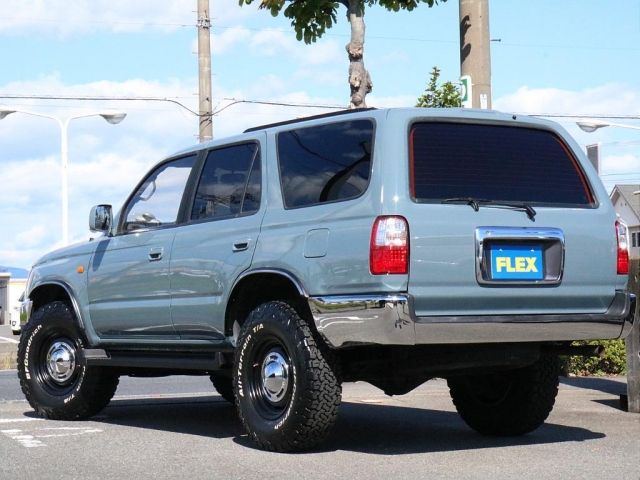Toyota HILUX SURF 1996-01 8832-19