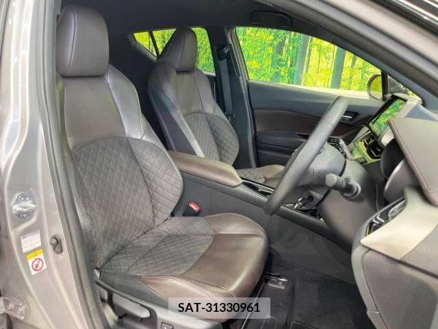 Toyota C-HR 2017-11 330750-8