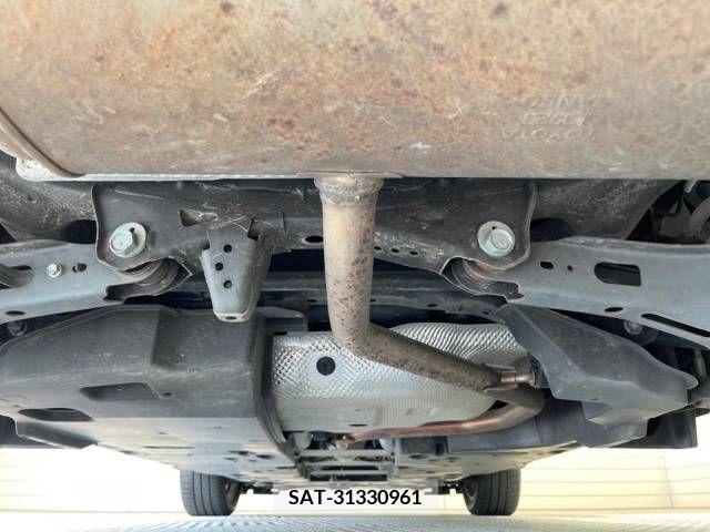 Toyota C-HR 2017-11 330750-19