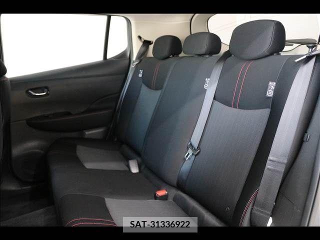 Nissan LEAF 2023-02 321009-18