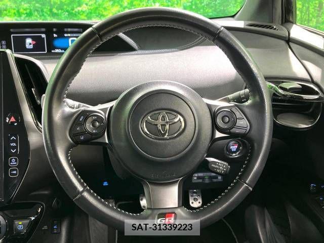 Toyota PRIUS PHV 2019-03 206499-11