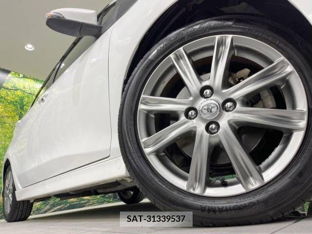 Toyota VITZ 2012-01 336309-13