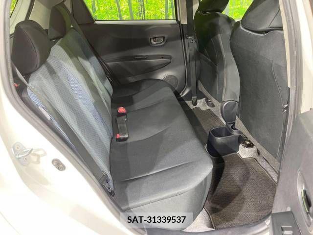 Toyota VITZ 2012-01 336309-9