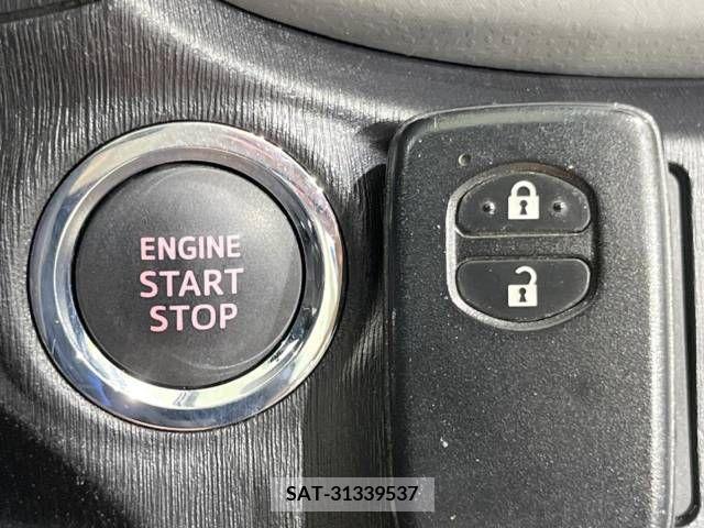 Toyota VITZ 2012-01 336309-3