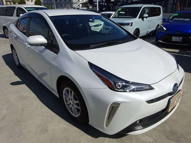 Toyota PRIUS 2022-07 12529-16