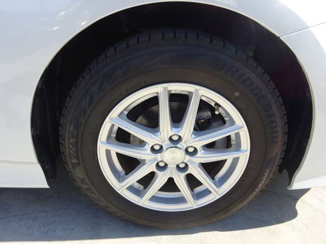 Toyota PRIUS 2022-07 12529-14