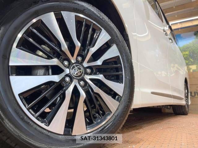 Toyota ALPHARD 2022-03 333464-12