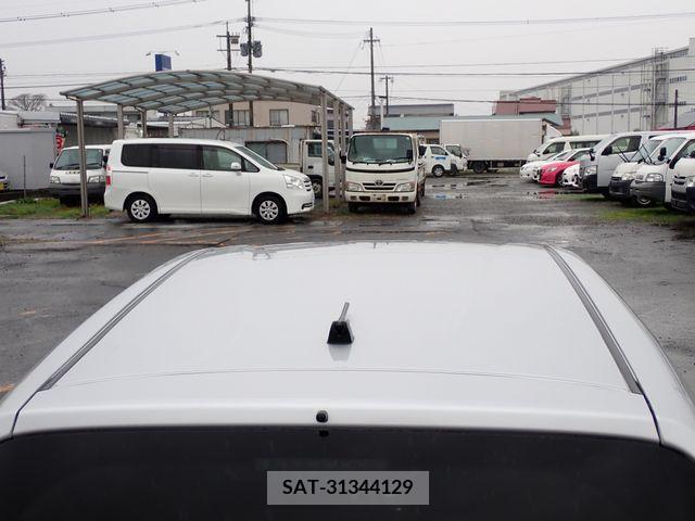 Nissan NOTE 2017-03 209181-16