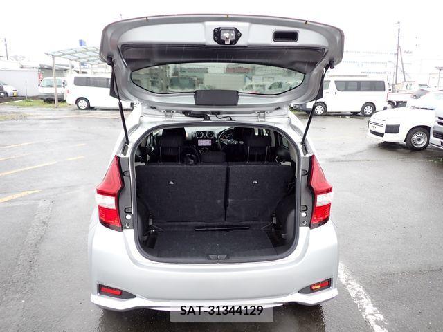 Nissan NOTE 2017-03 209181-17