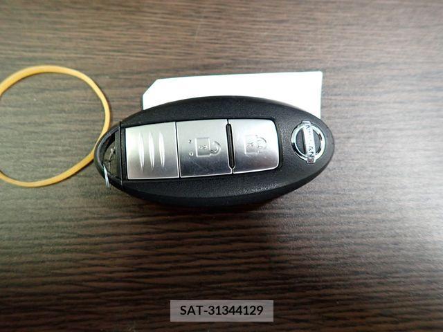 Nissan NOTE 2017-03 209181-22