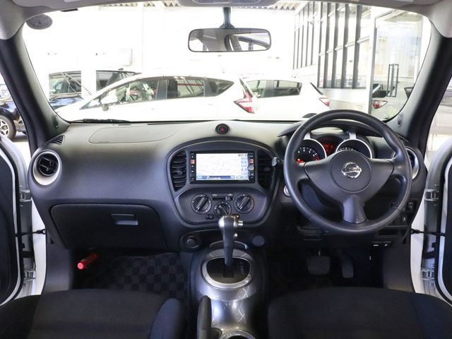 Nissan JUKE 2013-09 23360-7