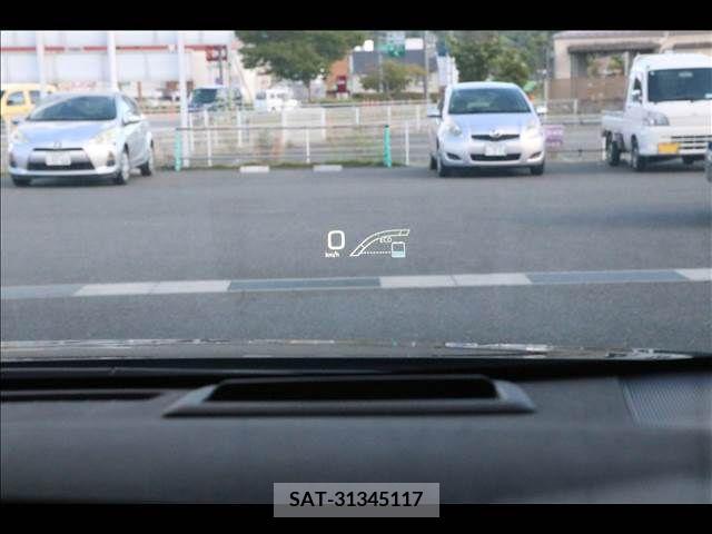 Toyota PRIUS 2019-12 282225-9