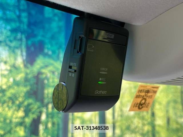 Honda N BOX 2019-09 278596-4