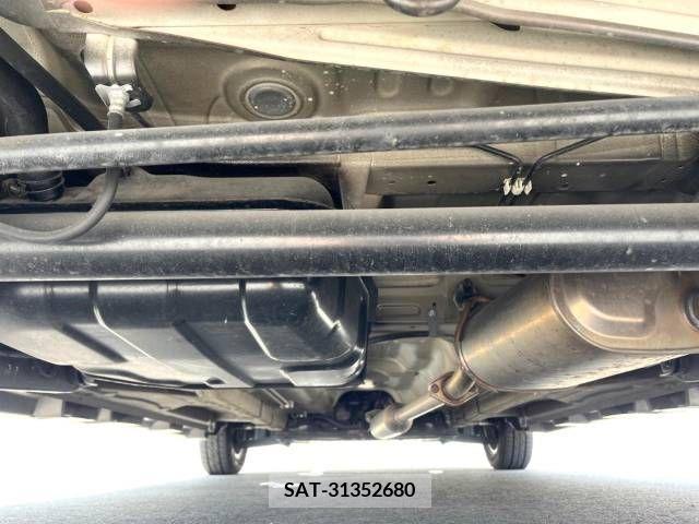 Suzuki SOLIO 2011-11 394130-17