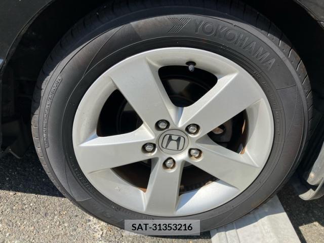 Honda CIVIC 2008-01 389995-14