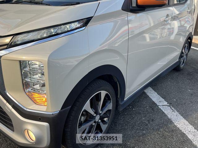 Mitsubishi EK X 2019-12 359535-12