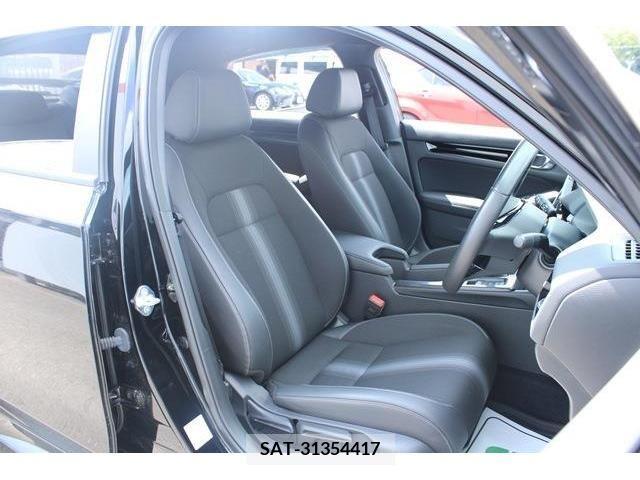 Honda CIVIC 2021-12 357932-14