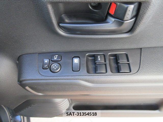Suzuki HUSTLER 2023-04 243677-21