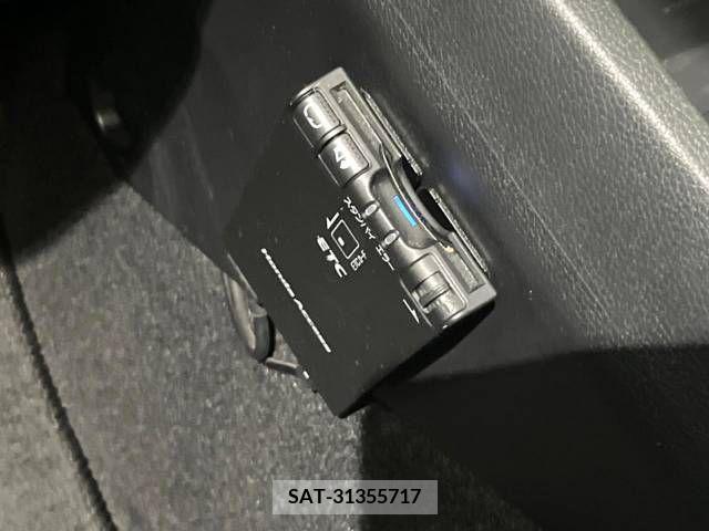 Honda FIT 2017-07 350025-6
