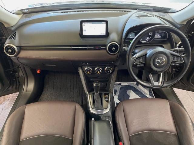 Mazda CX-3 2017-03 24045-1