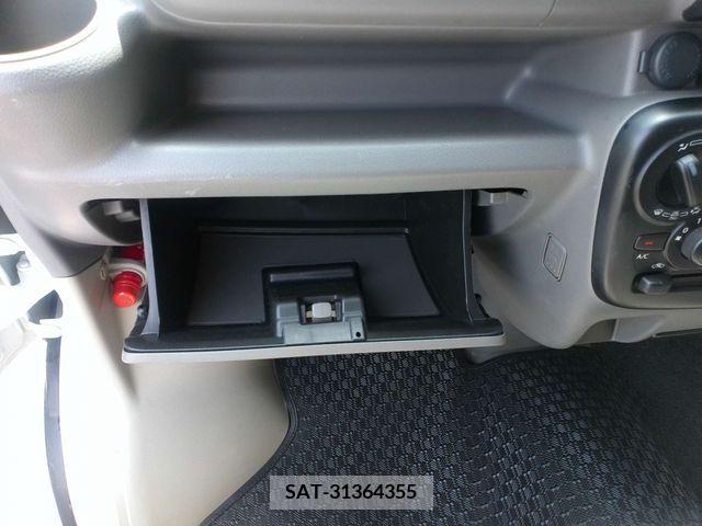 Suzuki EVERY 2020-01 238559-7