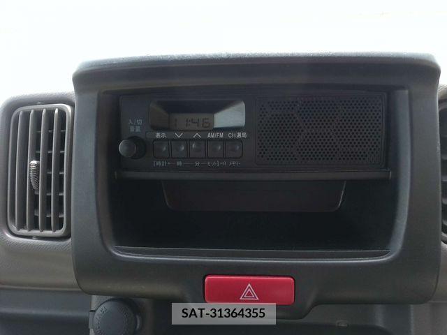 Suzuki EVERY 2020-01 238559-4