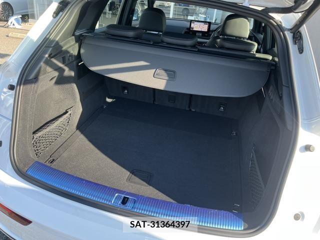 Audi Q5 2022-11 342539-13