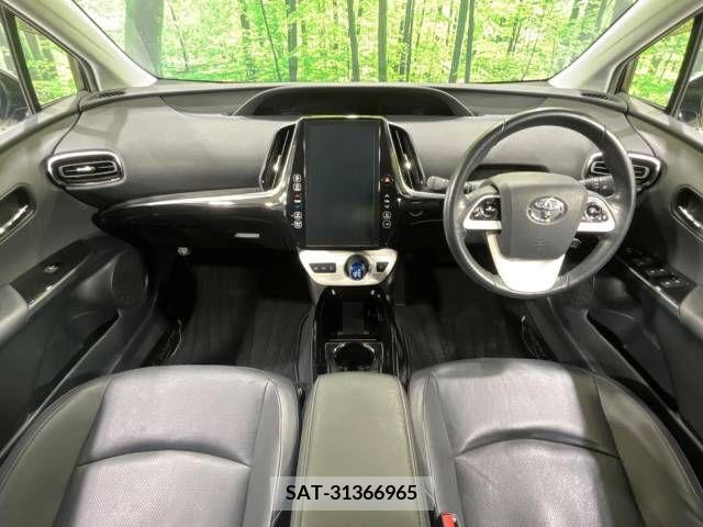 Toyota PRIUS PHV 2017-05 282501-1