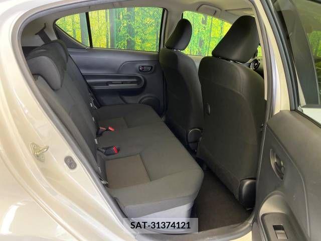 Toyota AQUA 2018-02 215969-9