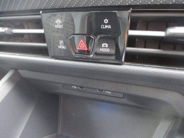 VolksWagen GOLF VARIANT 2021-07 9414-21